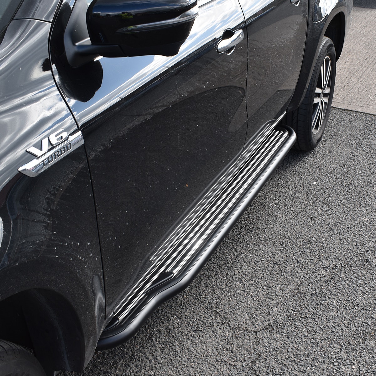 Pair of Stainless Steel 50mm Running Board Side Steps Mercedes X Class (2018 Onwards)