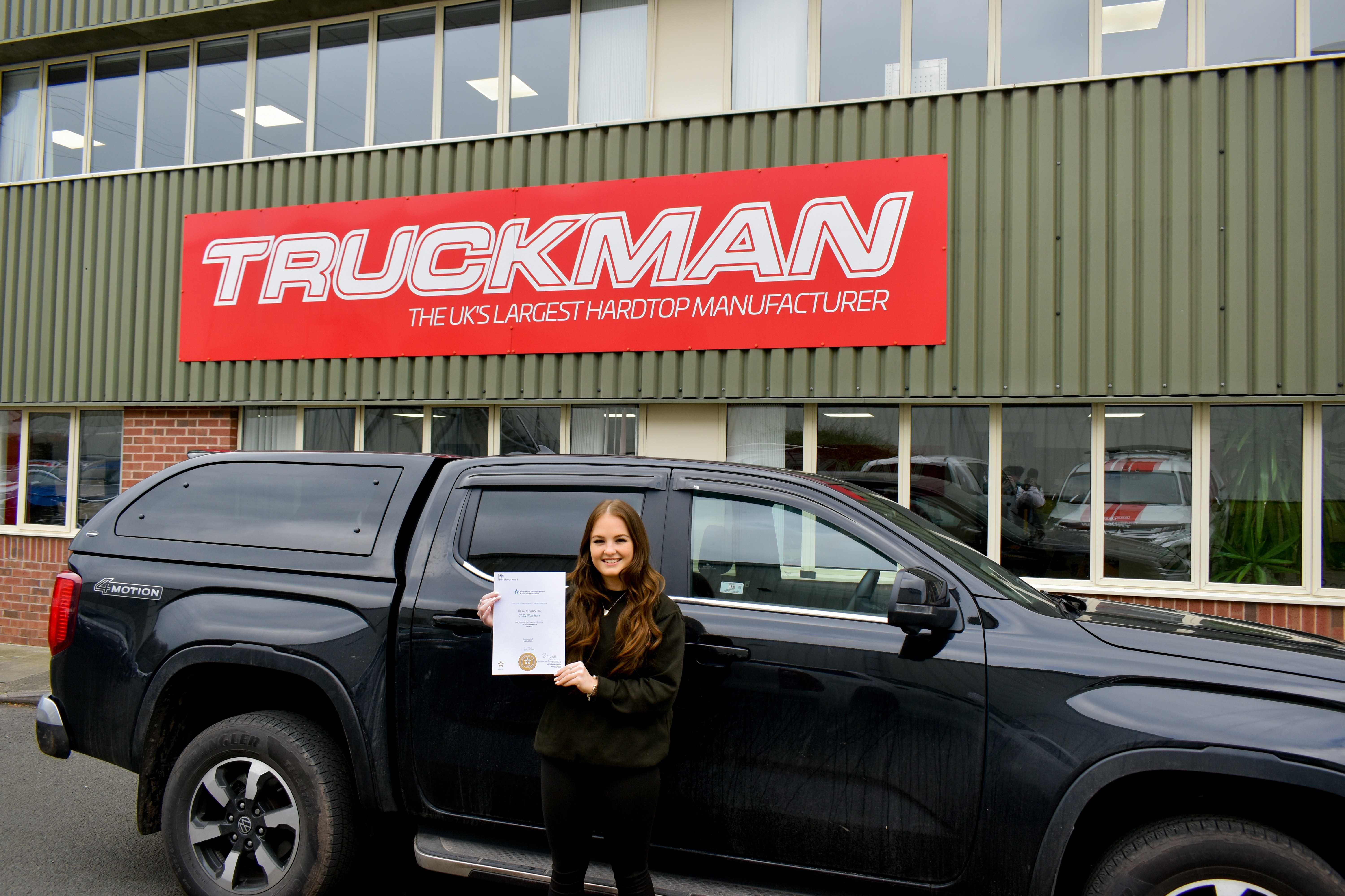 Digital Marketer 'Picks Up' Apprenticeship with Truckman