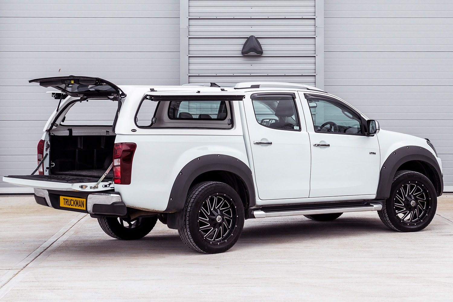 Truckman RS-3, the ultra-accessible hardtop launched for the commercial market